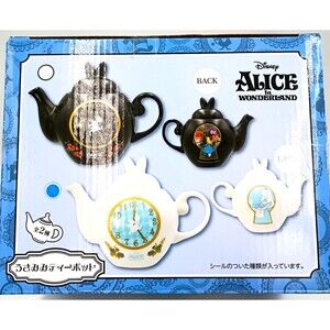 Disney ALICE IN WONDERLAND Ceramic Rabbit Ear Teapot White "Race Against Time"